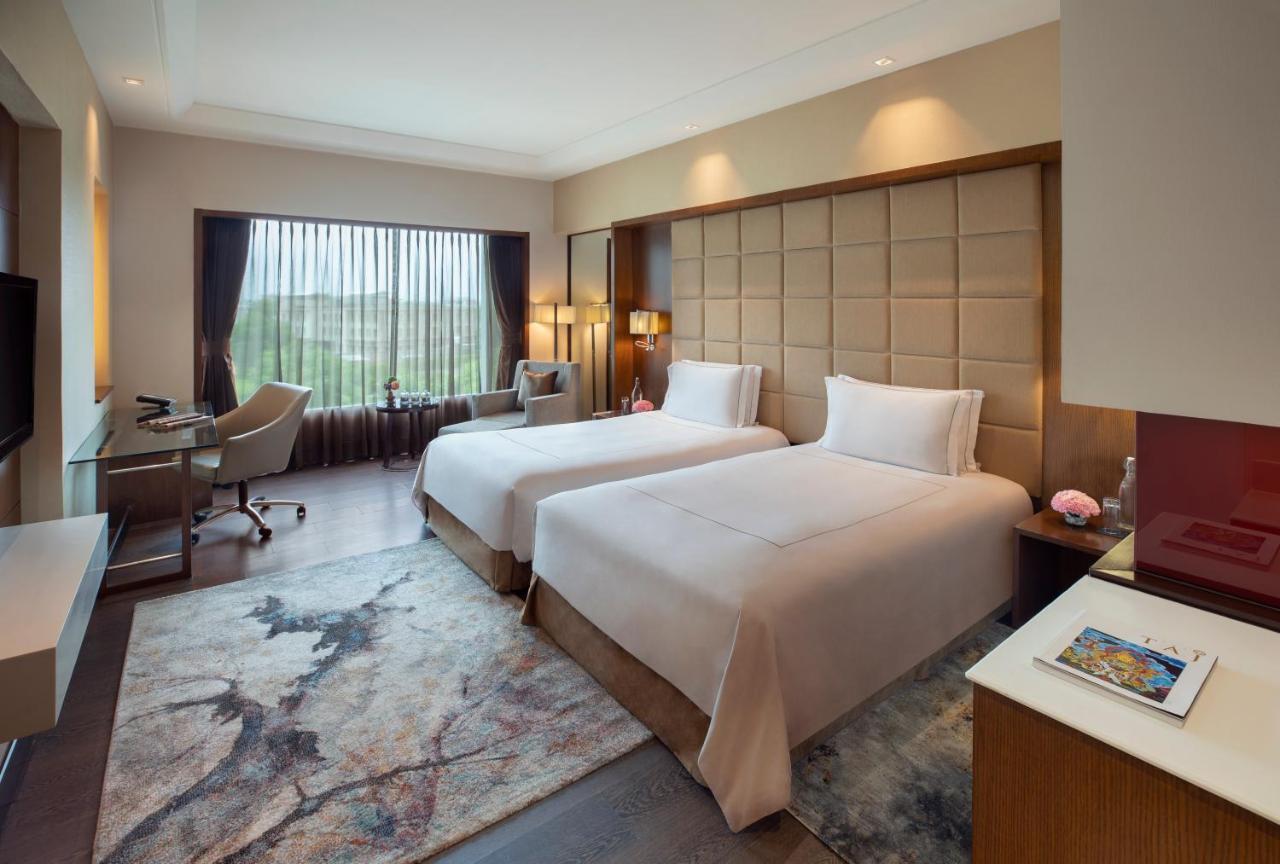 Taj Hotel&Convention Centre Agra Agra  Buitenkant foto Deluxe Room