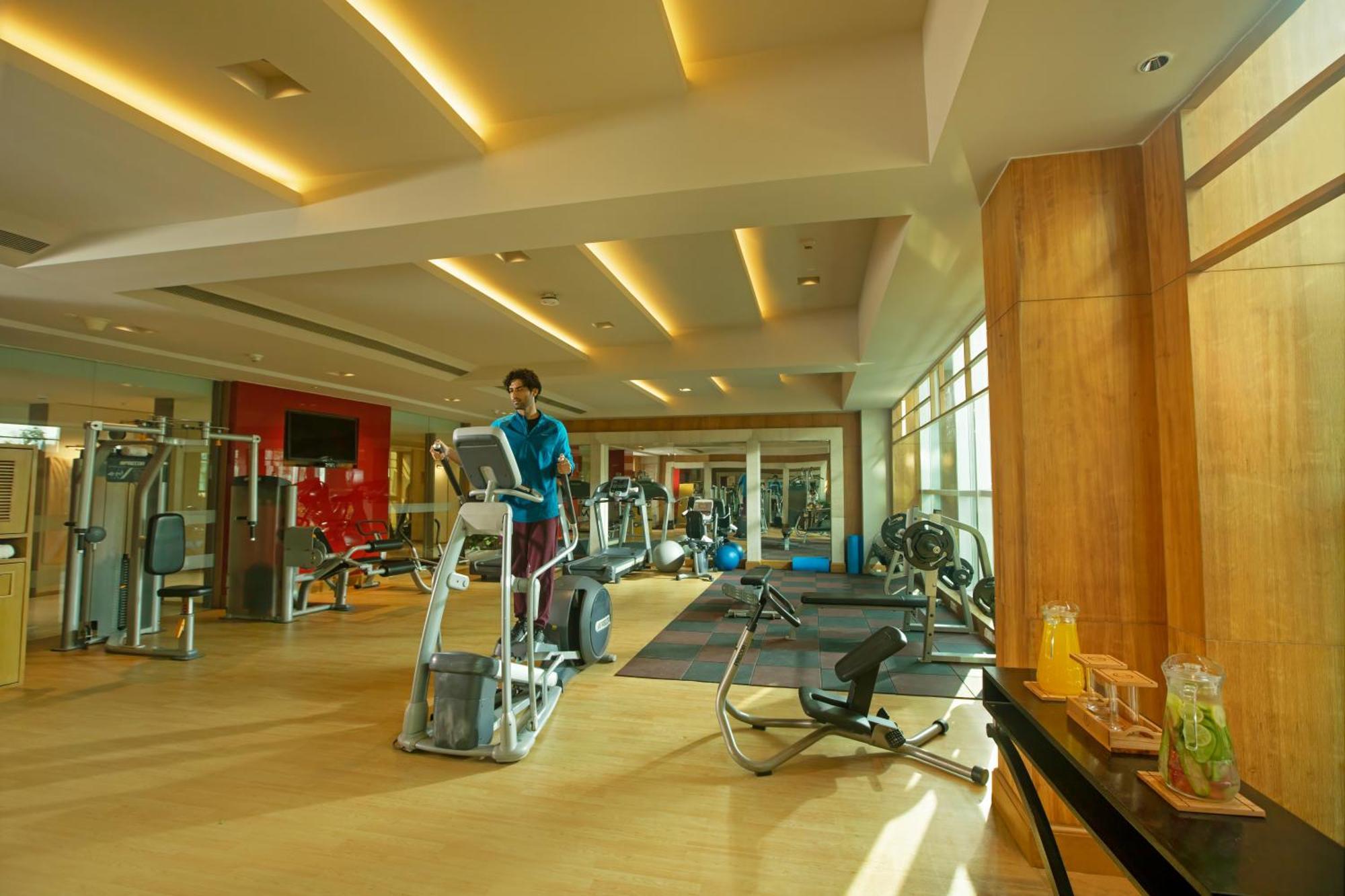Taj Hotel&Convention Centre Agra Agra  Buitenkant foto The gym at the hotel